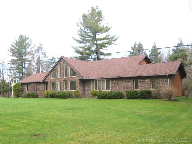 6793 Custer Road Port Sanilac, MI 48469 - Photo 3 of 57 31316697-2.JPG