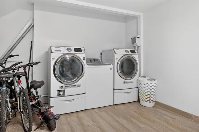 $679,000 | 3000 Northeast 8th Terrace, Unit B4, Wilton Manors, FL 33334