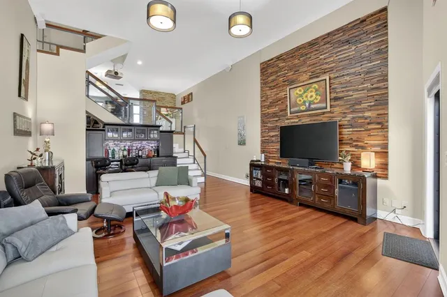 $679,000 | 3000 Northeast 8th Terrace, Unit B4, Wilton Manors, FL 33334