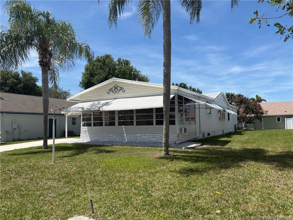 2465 Southwest Versailles Terrace Stuart, FL 34997 - Photo 2 of 13
