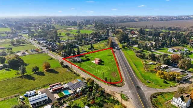 $675,000 | 7237 Snedigar Road, Riverbank, CA 95367