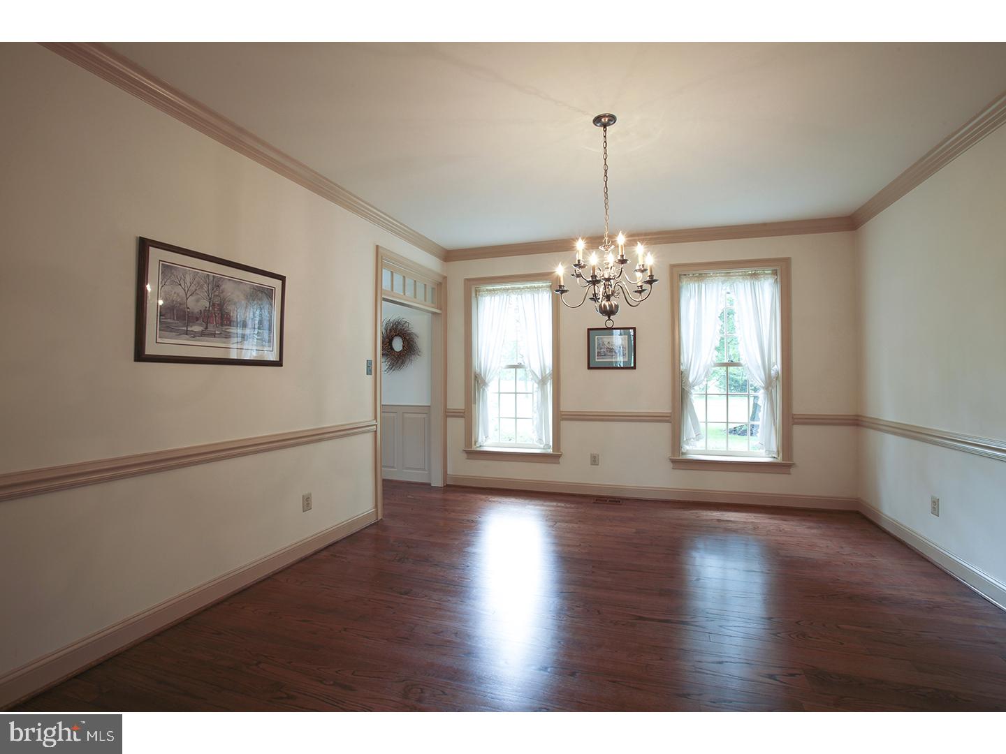 4025 Ruckman Way Buckingham, PA 18902 - Photo 5 of 25 Dining Room