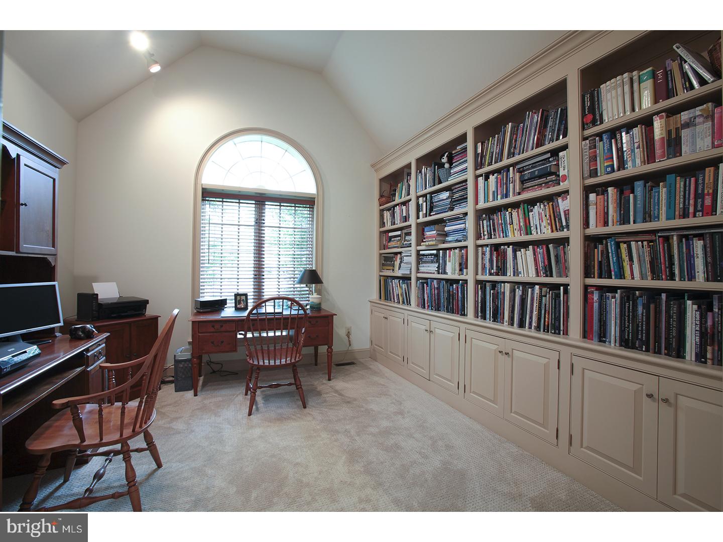 4025 Ruckman Way Buckingham, PA 18902 - Photo 10 of 25 Office / Study