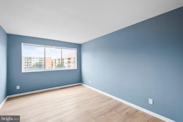 $2,000 | 5801 Quantrell Avenue, Unit 502, Alexandria, VA 22312