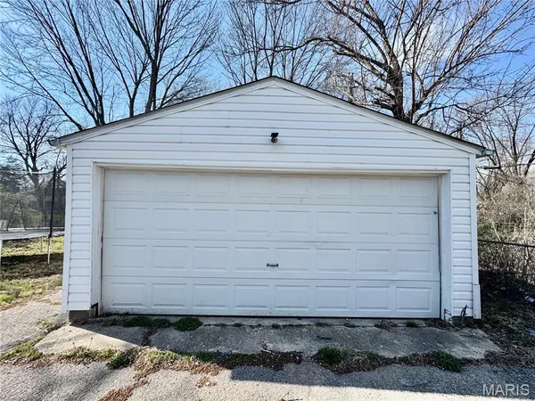 $1,500 | 121 St Dorothy Drive, Cahokia, IL 62206