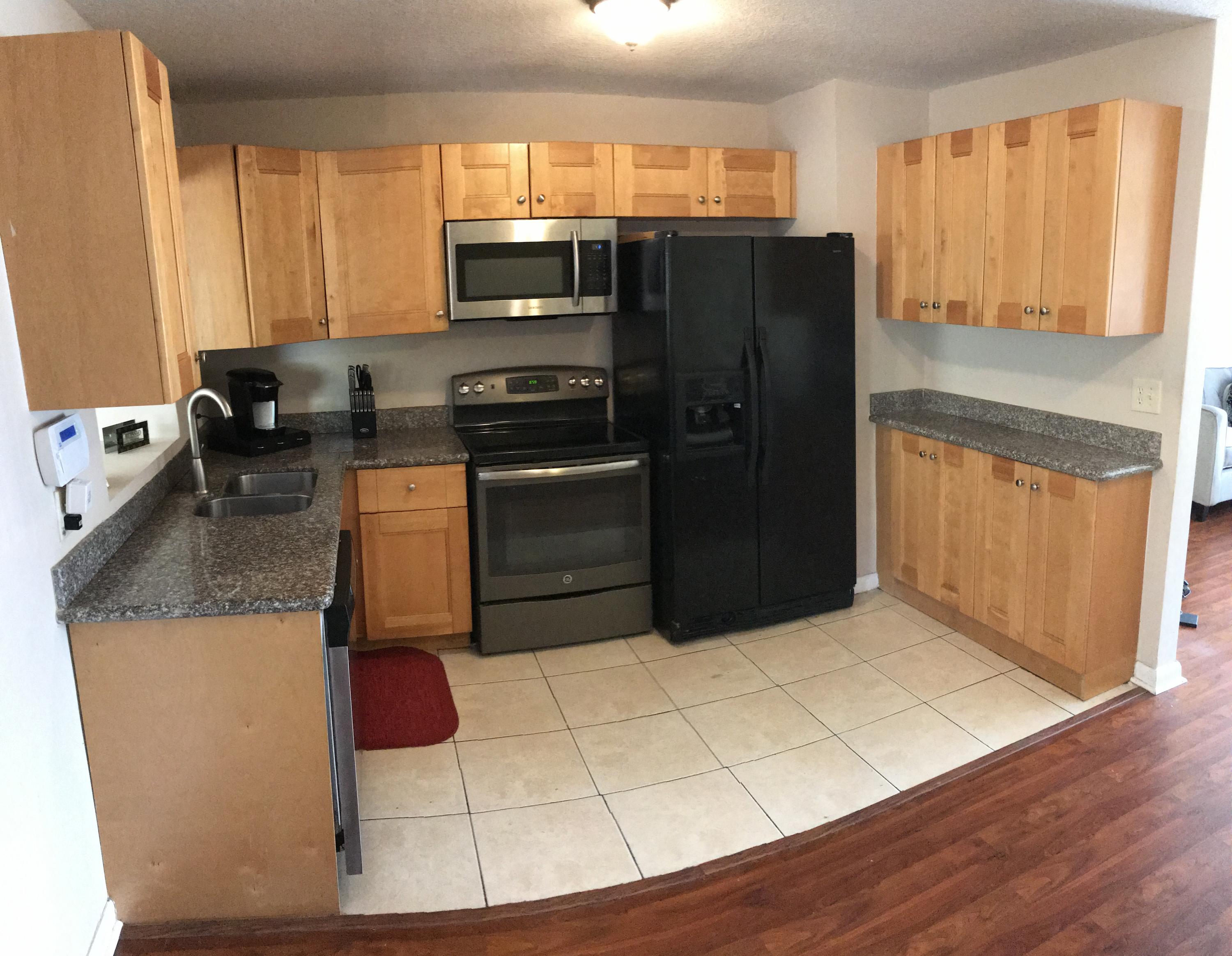 6231 Southwest 8th Street North Lauderdale, FL 33068 - Photo 3 of 13 2017-04-27 14.09.34