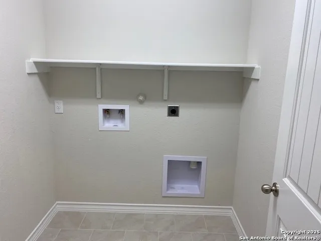 a view front of house with yard