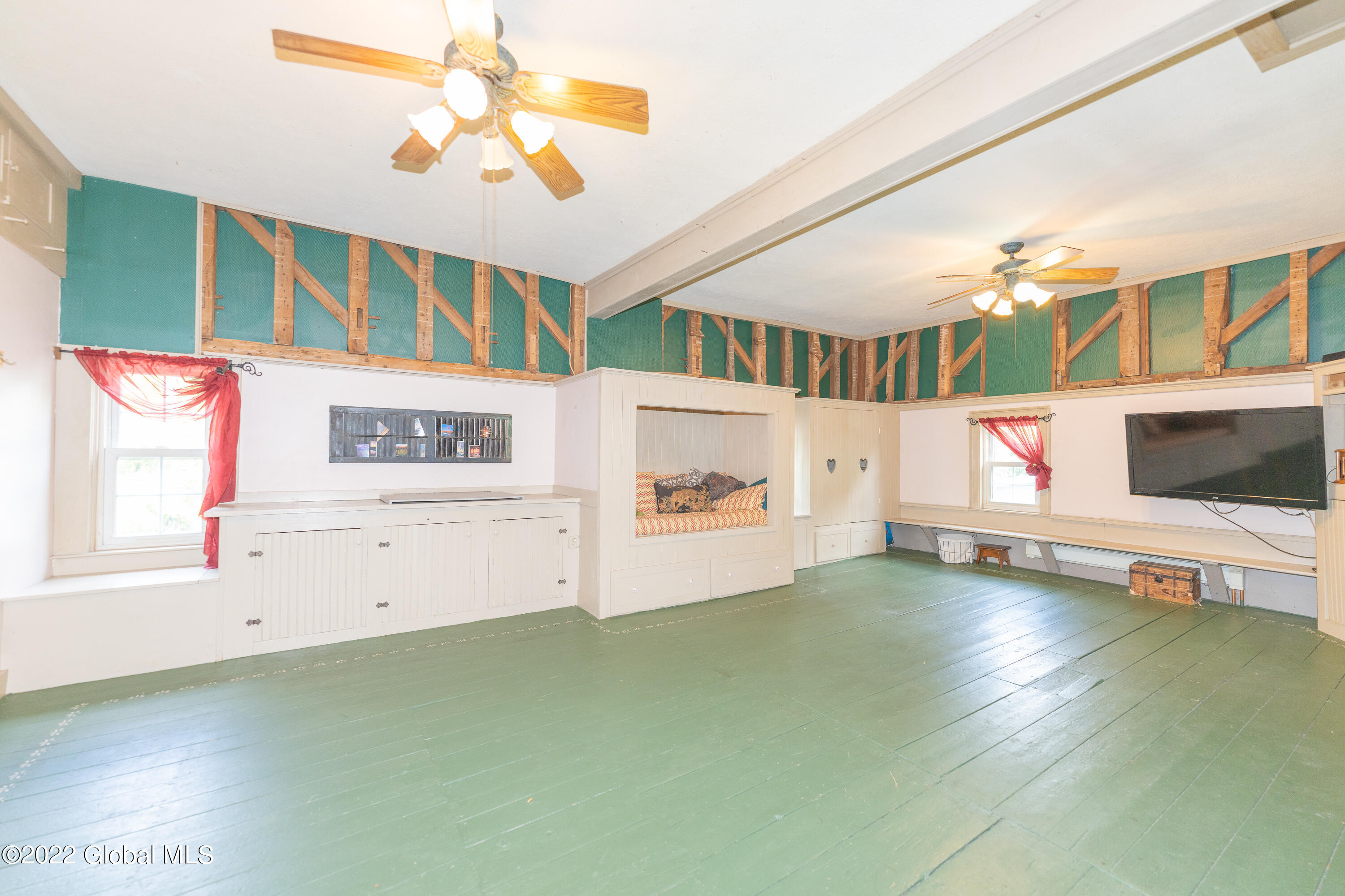 313 Columbia Hill Road Poestenkill, NY 12018 - Photo 57 of 98 8 Loft 16