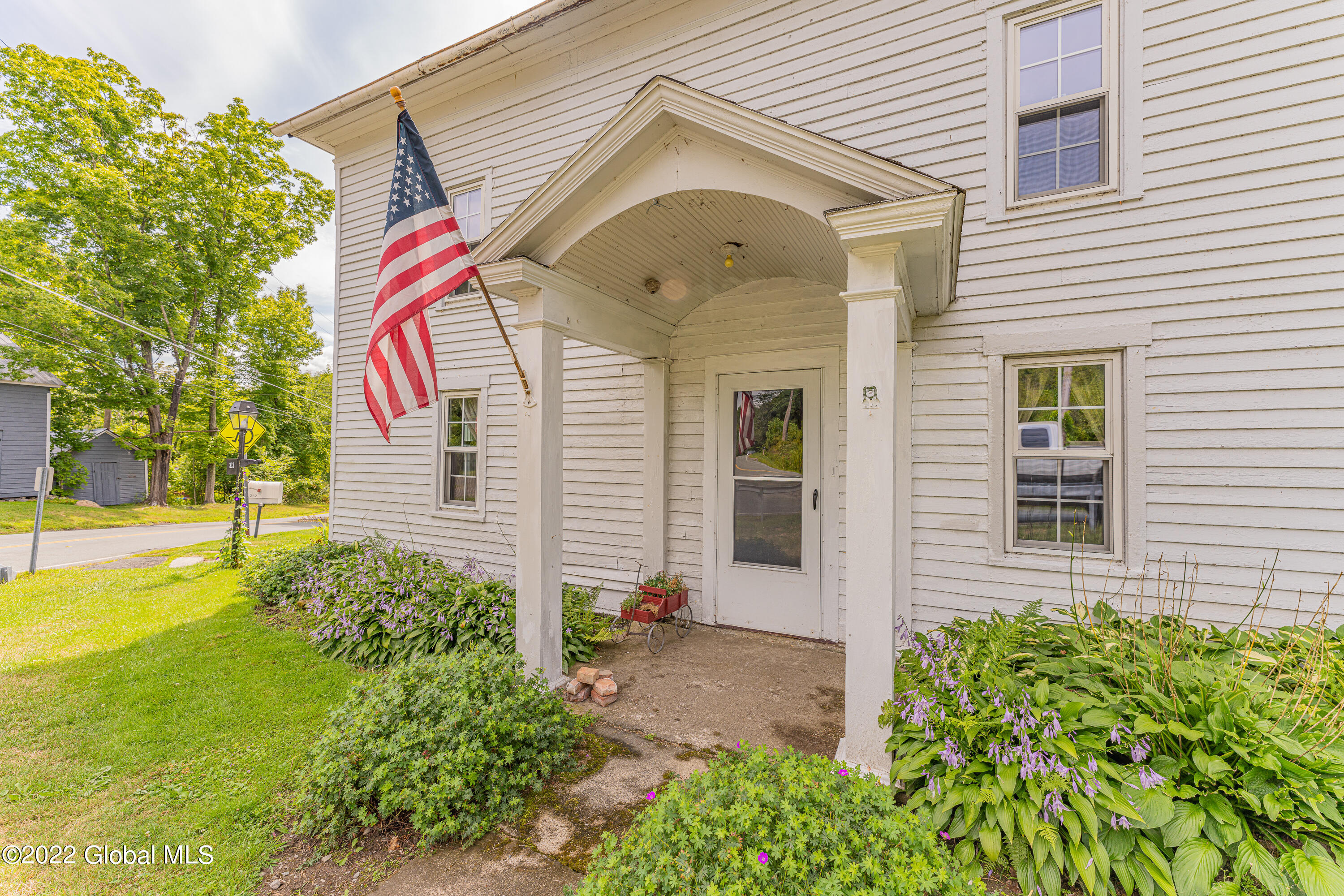 313 Columbia Hill Road Poestenkill, NY 12018 - Photo 6 of 98 0 Front 5