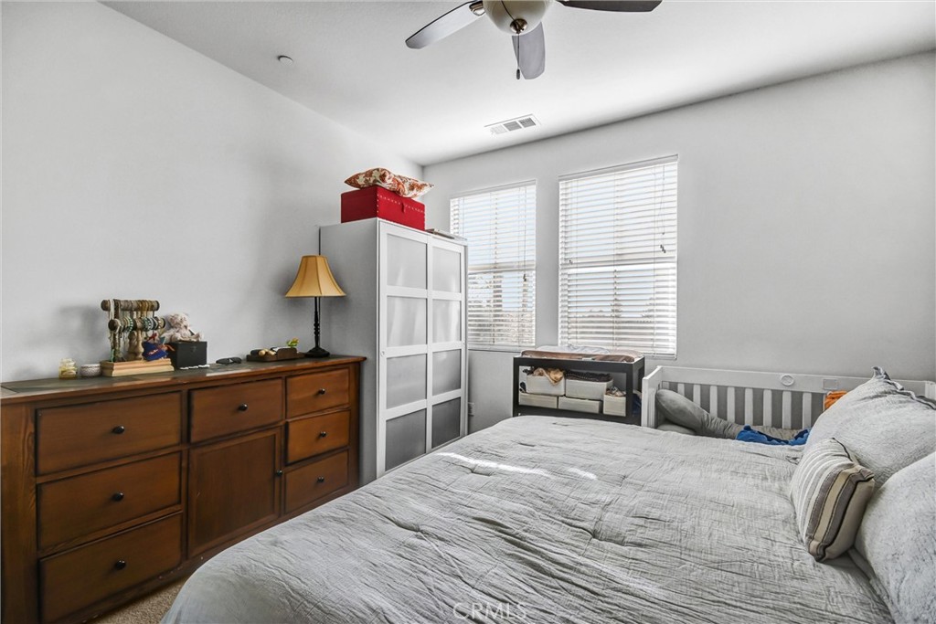 827 East Promenade, Unit E Azusa, CA 91702 - Photo 17 of 32