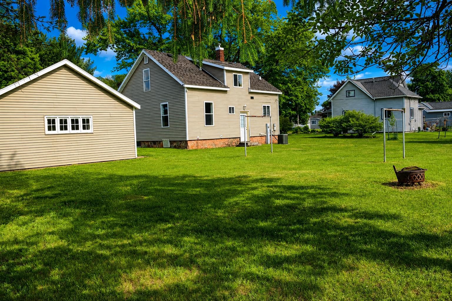 304 North Thomas Street Merrill, WI 54452 - Photo 5 of 17