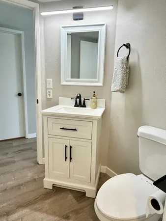 $2,650 | 4212 East Sandia Street, Phoenix, AZ 85044