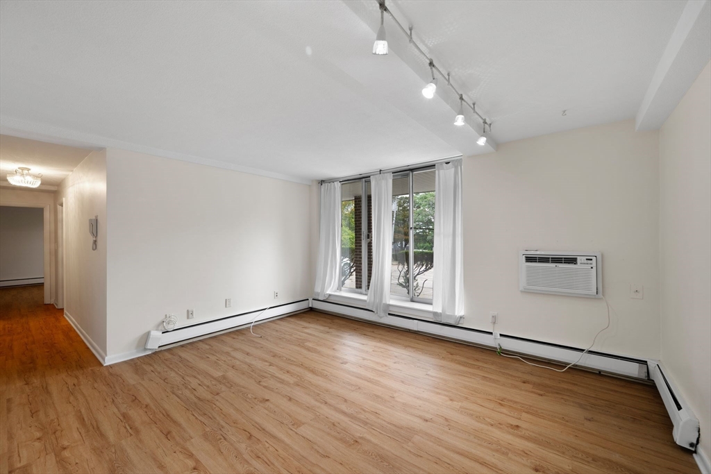 16 Addington Road, Unit 12 Brookline, MA 02445 - Photo 10 of 29 Gallery Image 10