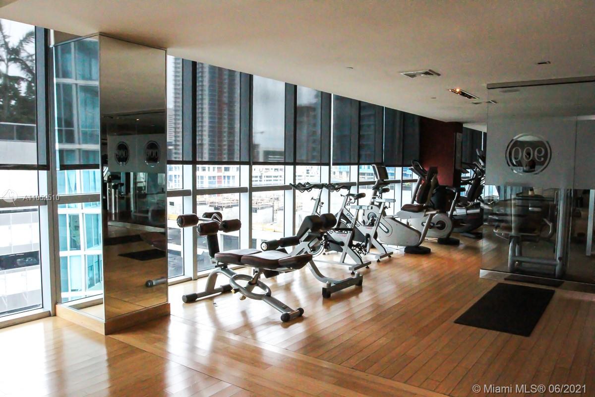 900 Biscayne Boulevard, Unit 4702 Miami, FL 33132 - Photo 15 of 25