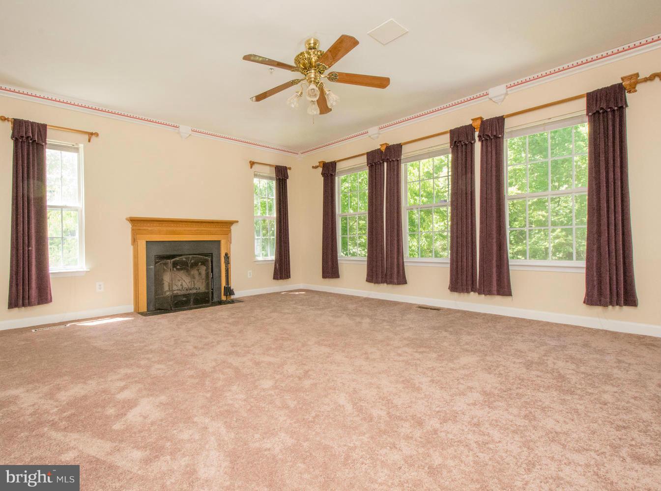 11207 Poplar Grove Court Laurel, MD 20708 - Photo 12 of 30 Family Room