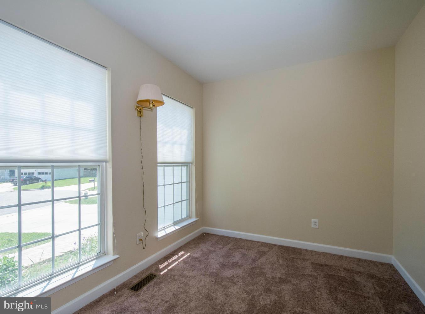 11207 Poplar Grove Court Laurel, MD 20708 - Photo 3 of 30 Interior (General)