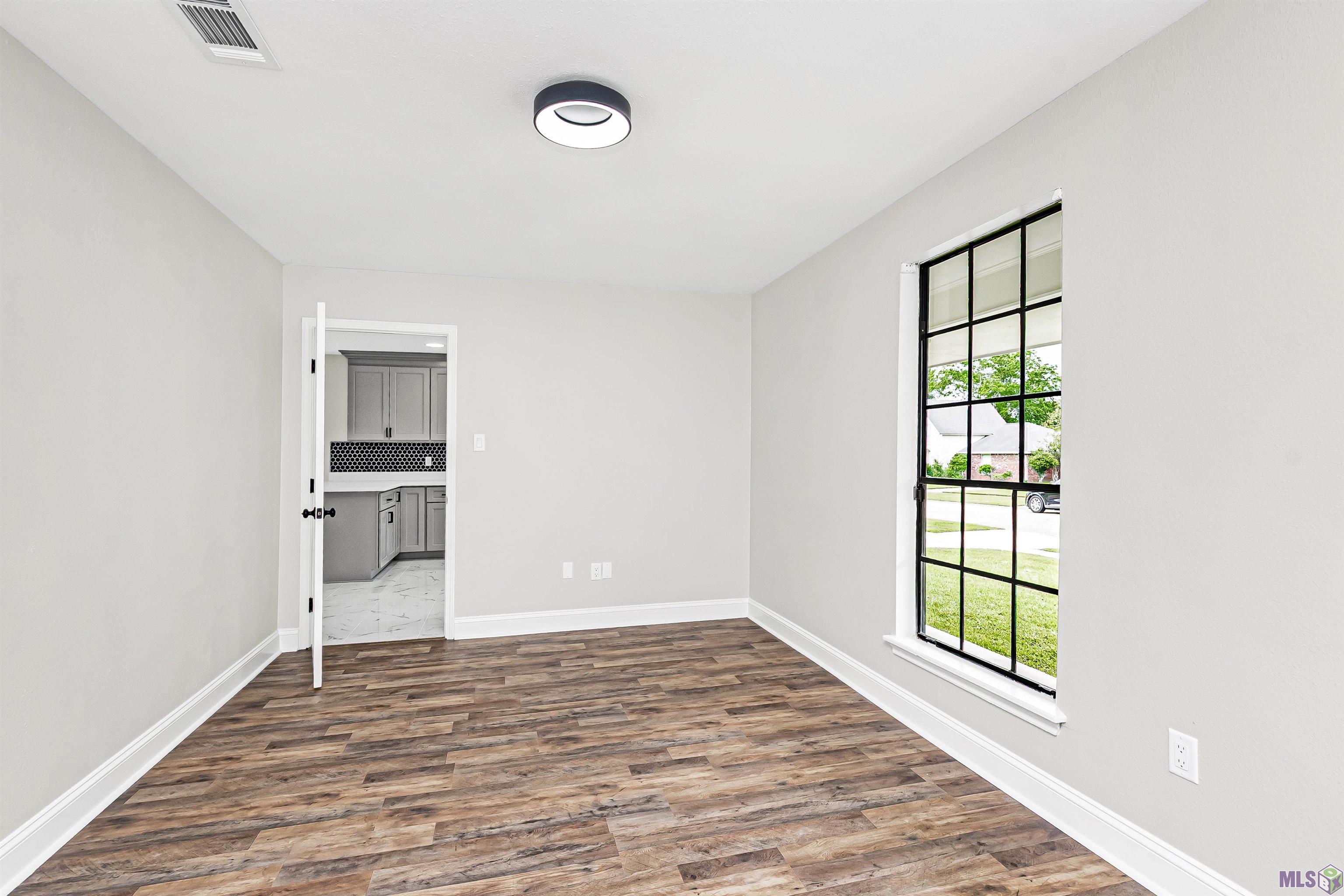 8024 Rod Laver Avenue Baton Rouge, LA 70810 - Photo 6 of 24