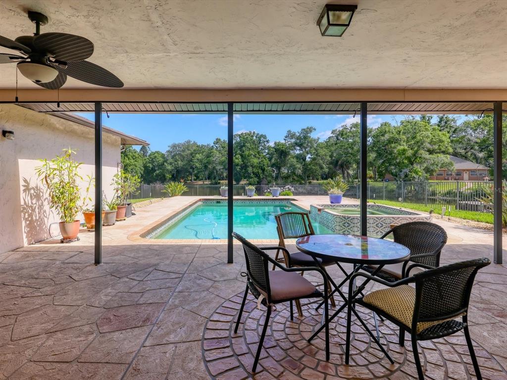 3927 Desoto Road Sarasota, FL 34243 - Photo 42 of 67