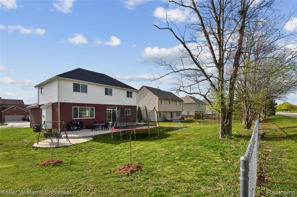 3240 Fantail Drive Rochester Hills, MI 48309 - Photo 4 of 47