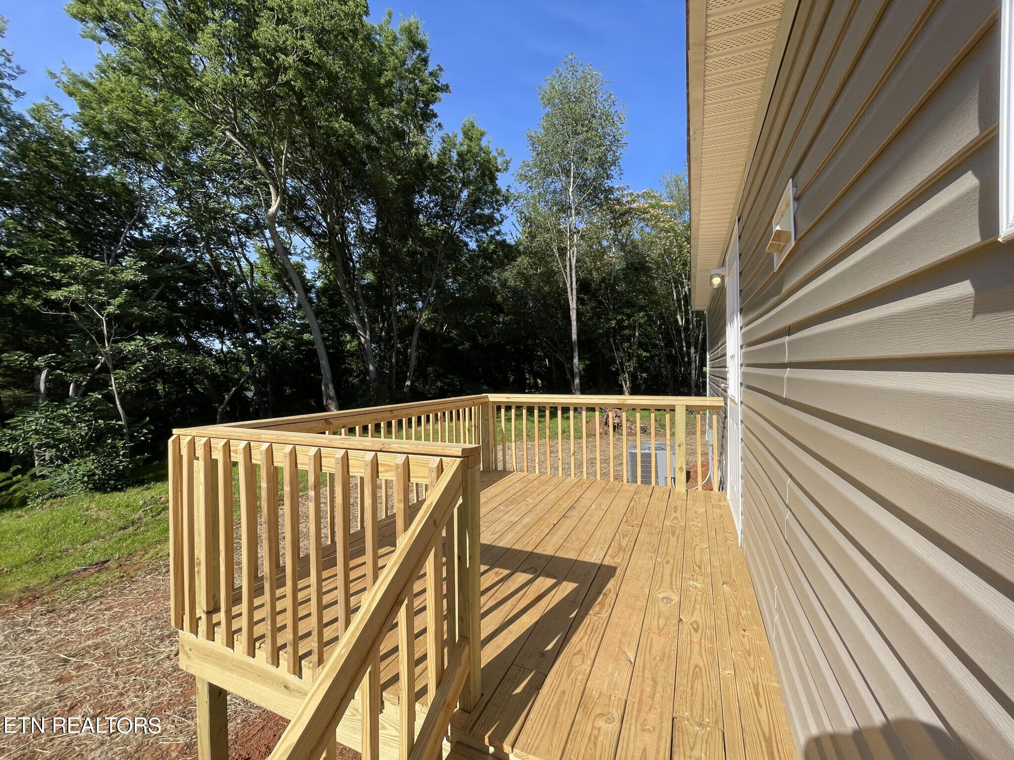104 Hawkins Road Sweetwater, TN 37874 - Photo 29 of 32 29) 44955-6669bc38801f6