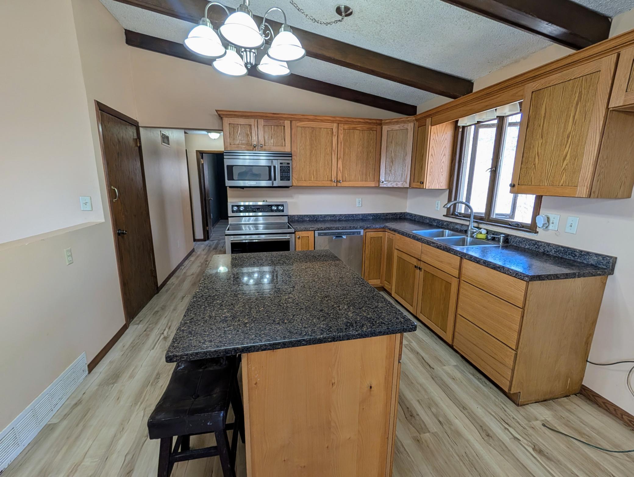 1433 Ridgeview Drive Montevideo, MN 56265 - Photo 10 of 67