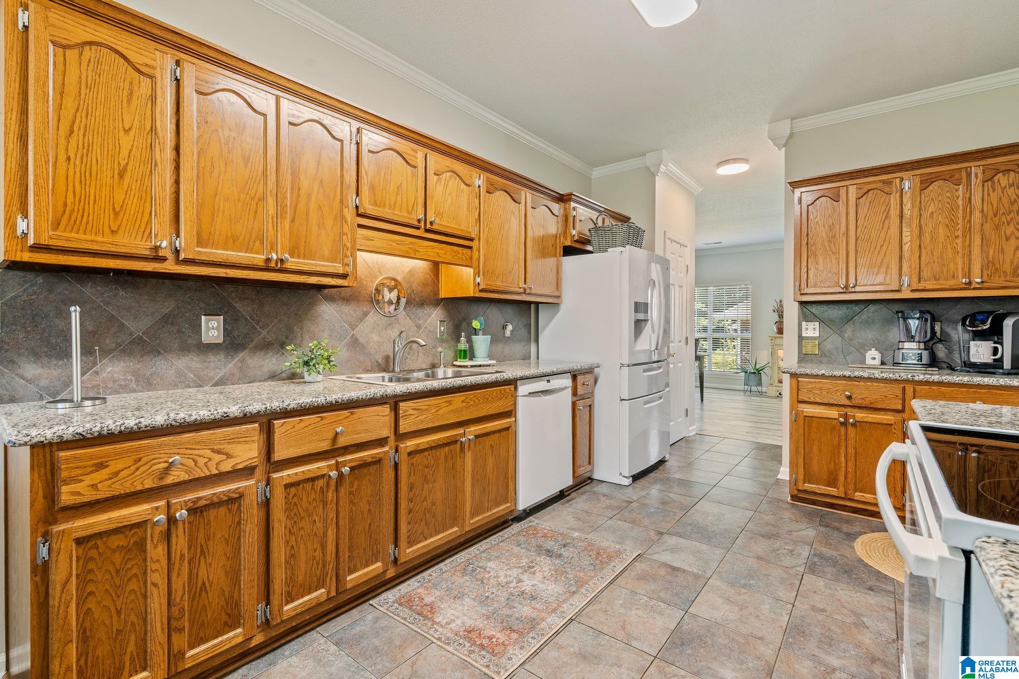 5405 J R Drive Birmingham, AL 35235 - Photo 9 of 28