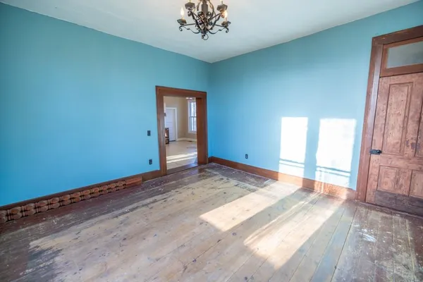 $1,165,550 | 46863 East 192nd Street, Norborne, MO 64668