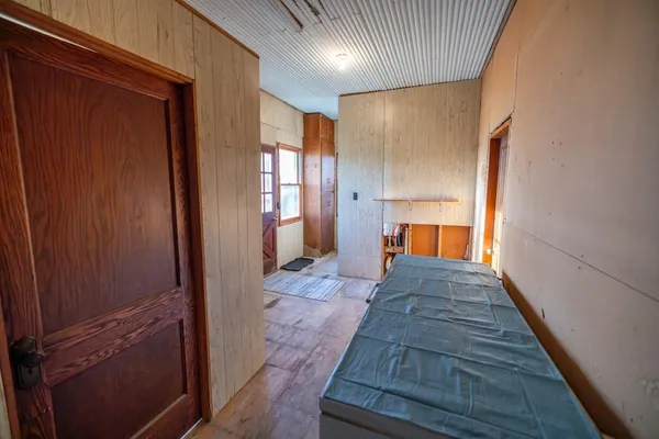 $1,165,550 | 46863 East 192nd Street, Norborne, MO 64668