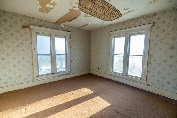 $1,165,550 | 46863 East 192nd Street, Norborne, MO 64668