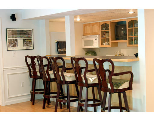 223 Ruggles Street Westborough, MA 01581 - Photo 10 of 11 Gallery Image 10