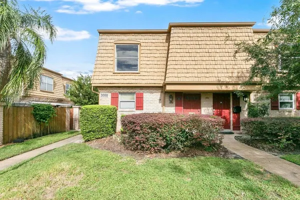 $215,000 | 200 St Andrews, Unit 3001, Winter Park, FL 32792