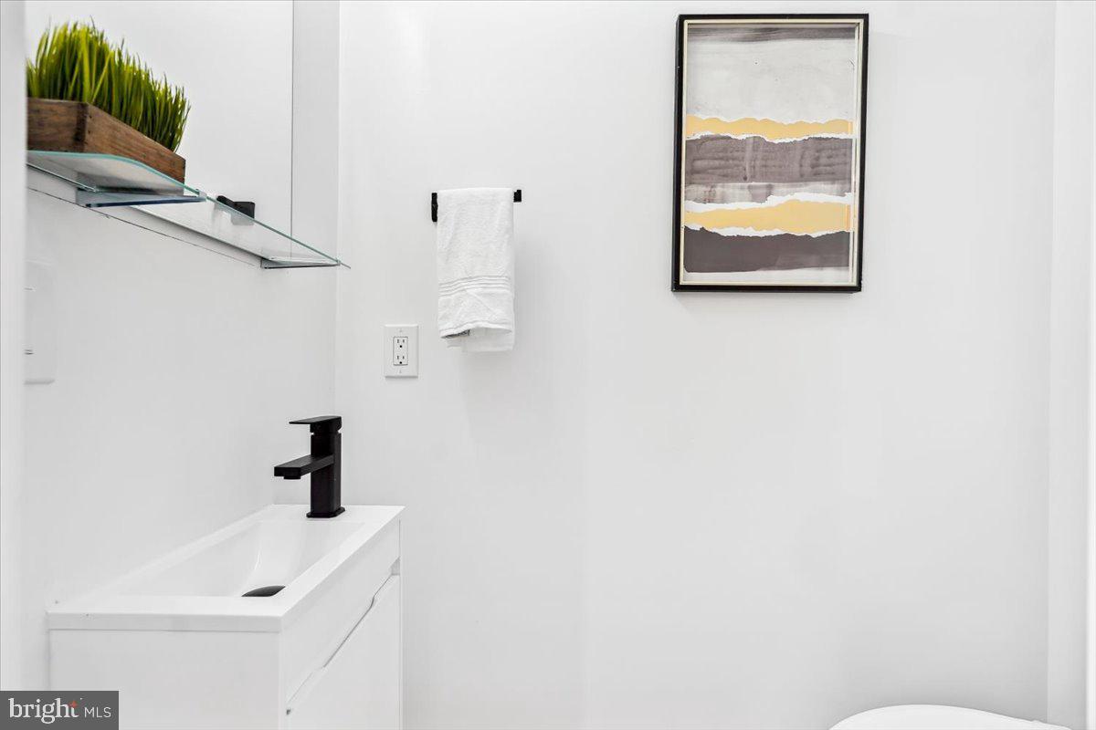 2525 1/2 Elvans Road Southeast Washington, DC 20020 - Photo 18 of 30