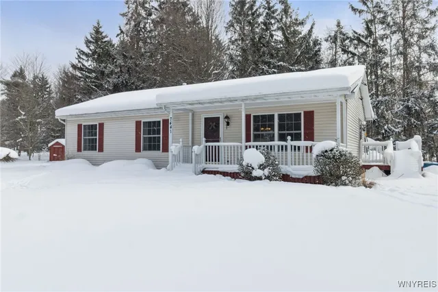 $265,000 | 7441 Derby Road, Evans, NY 14047