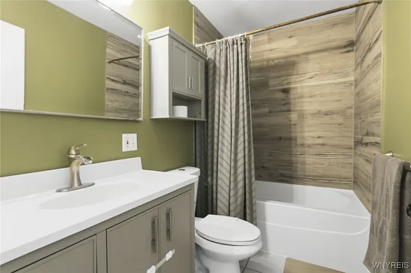 $265,000 | 7441 Derby Road, Evans, NY 14047