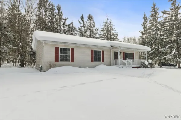 $265,000 | 7441 Derby Road, Evans, NY 14047