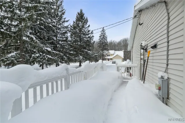 $265,000 | 7441 Derby Road, Evans, NY 14047