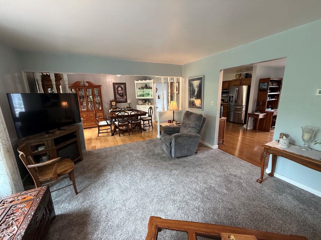 116 Rohrer Street Clintonville, WI 54929 - Photo 7 of 47