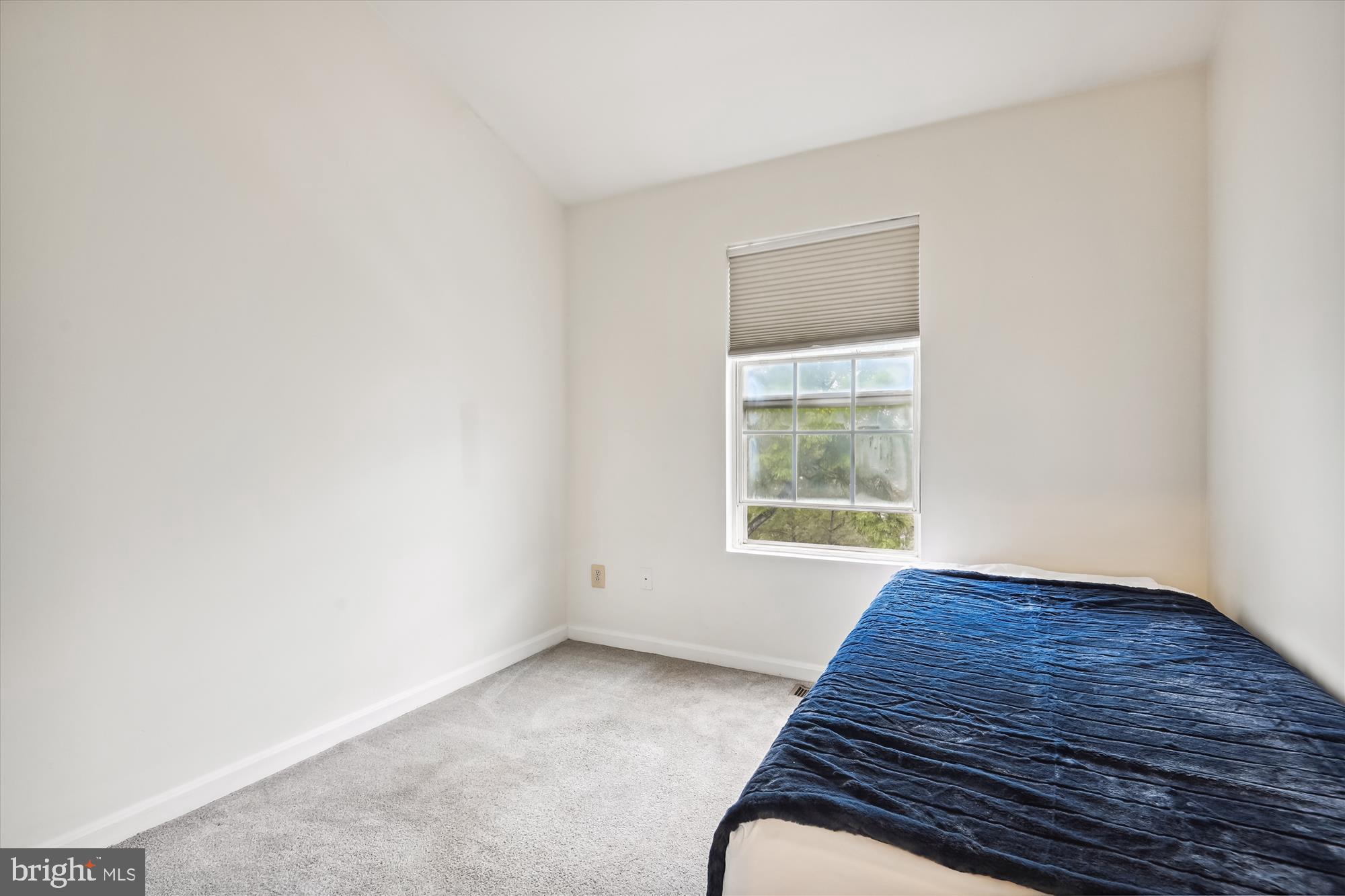 6132 Kendra Way Centreville, VA 20121 - Photo 18 of 60 Bedroom