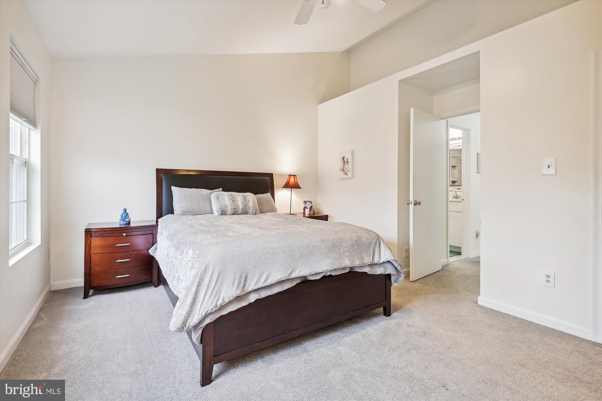 6132 Kendra Way Centreville, VA 20121 - Photo 23 of 60 Primary Bedroom