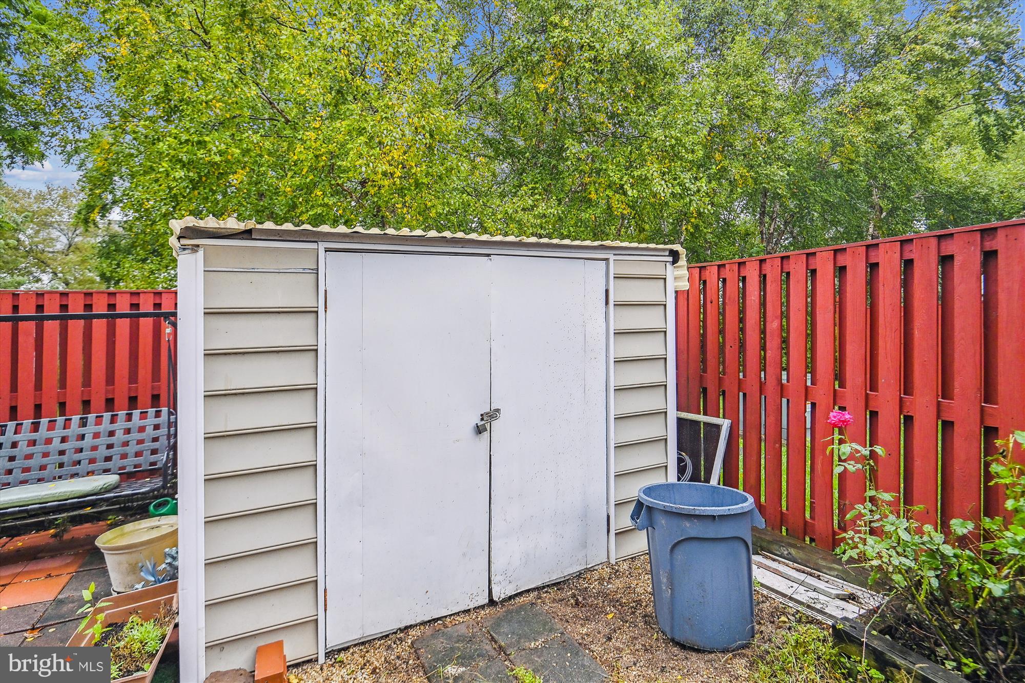 6132 Kendra Way Centreville, VA 20121 - Photo 33 of 60 Shed