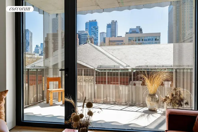 $1,820,000 | 9 Chapel Street, Unit 6C | Downtown Brooklyn