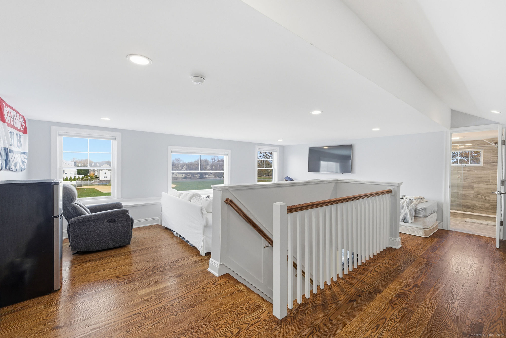 783 Reef Road Fairfield, CT 06824 - Photo 36 of 40