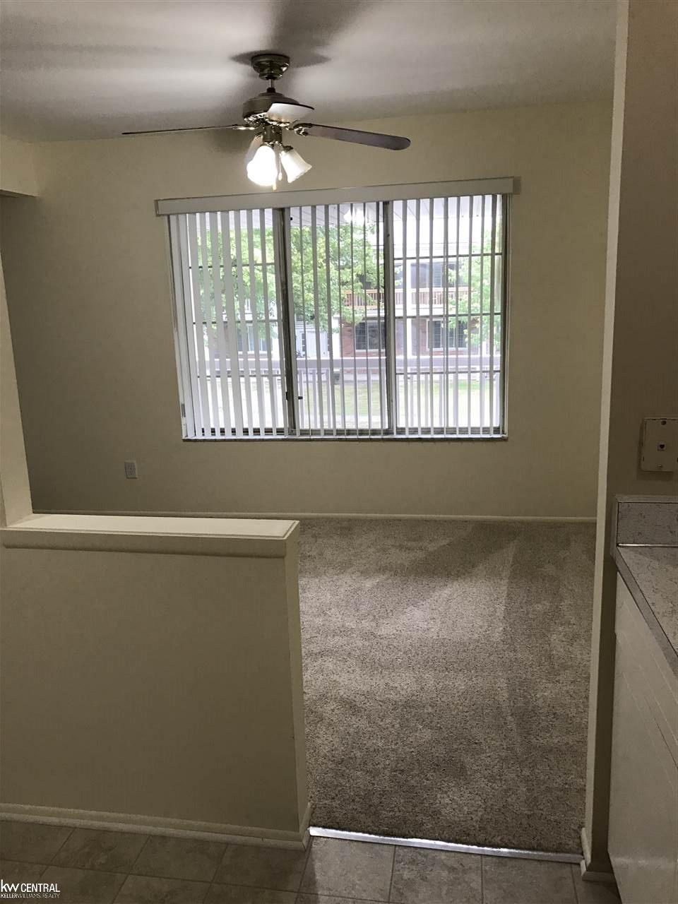 29554 Hoover Road Warren, MI 48093 - Photo 11 of 28 Bright Dining area...