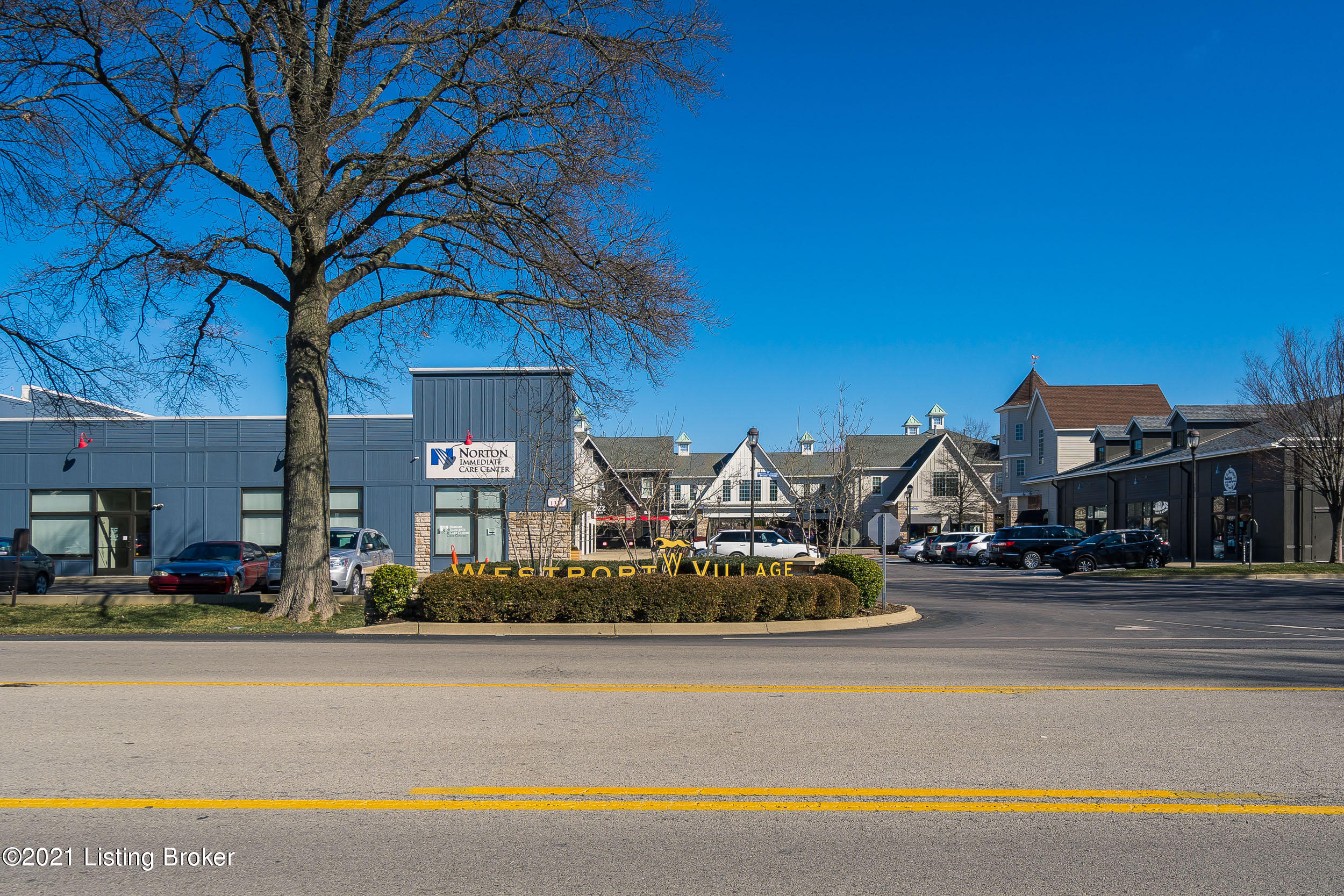 6813 Tottenham Road Louisville, KY 40207 - Photo 49 of 59 6813 Tottenham Rd-58