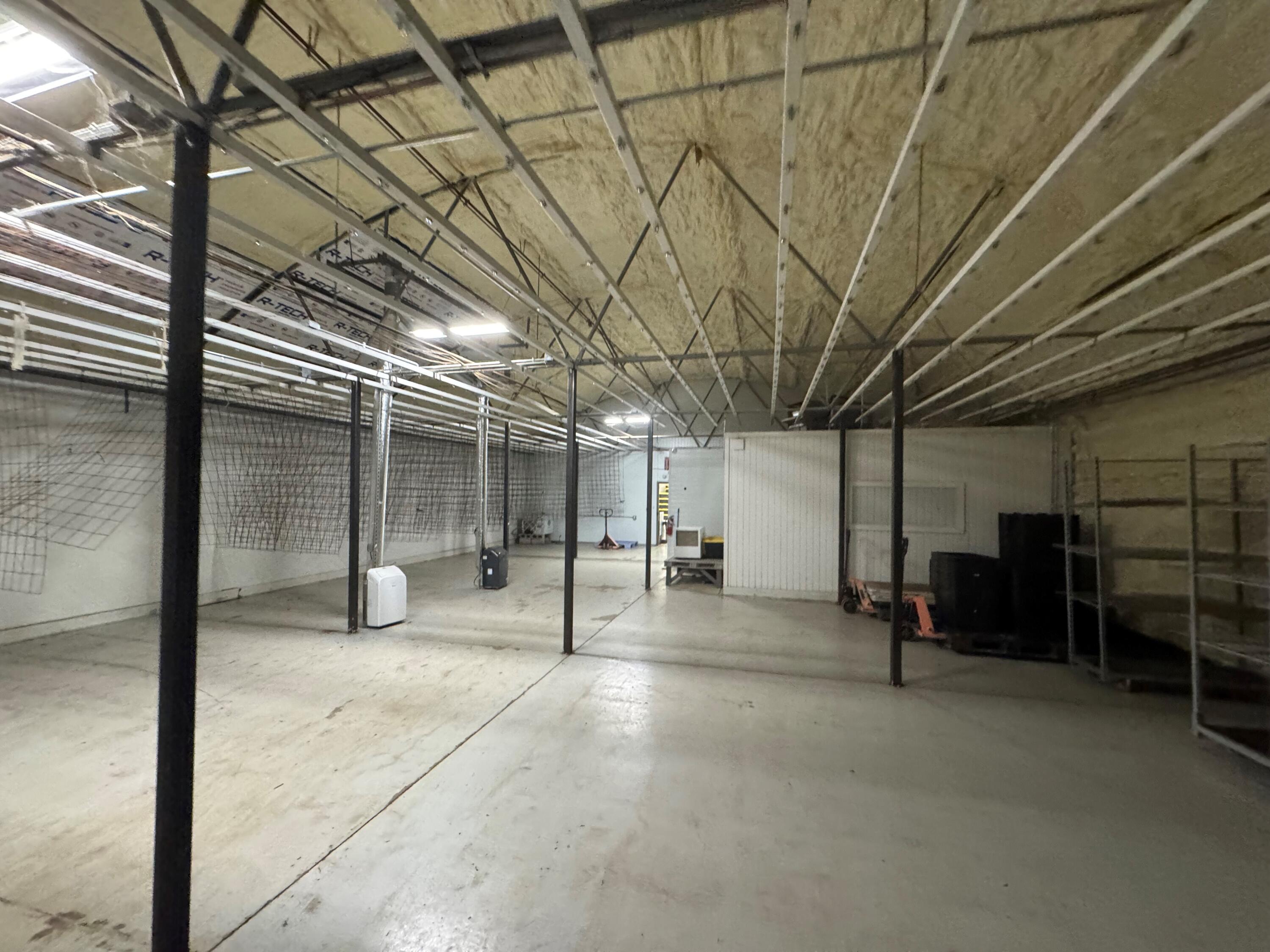 3376 Foothill Road Carpinteria, CA 93013 - Photo 17 of 60 Multi-Purpose Area