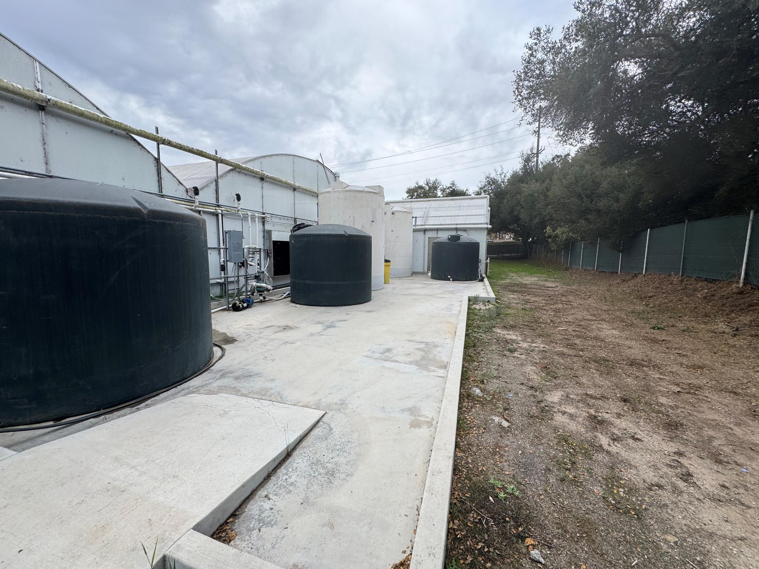 3376 Foothill Road Carpinteria, CA 93013 - Photo 30 of 60 Rear of Property Area