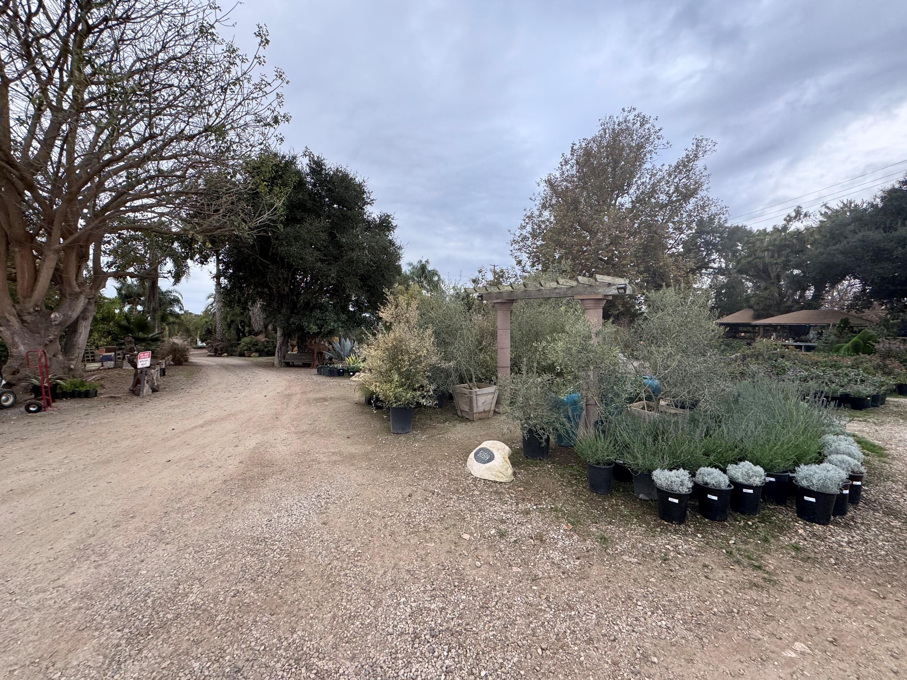 3376 Foothill Road Carpinteria, CA 93013 - Photo 51 of 60 Outside Retail Roadway