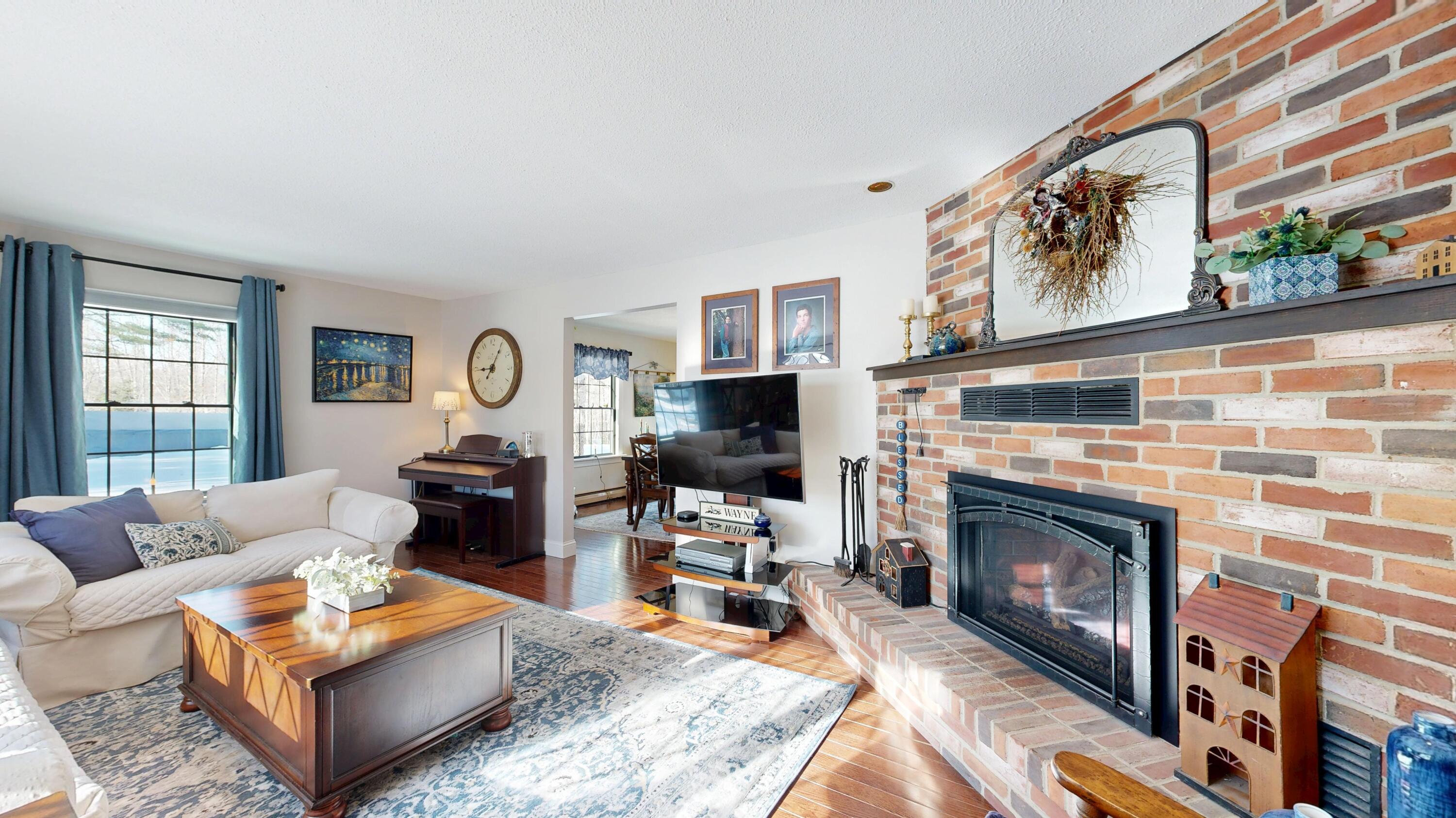 316 Pond Road Wayne, ME 04284 - Photo 27 of 147 Living Room