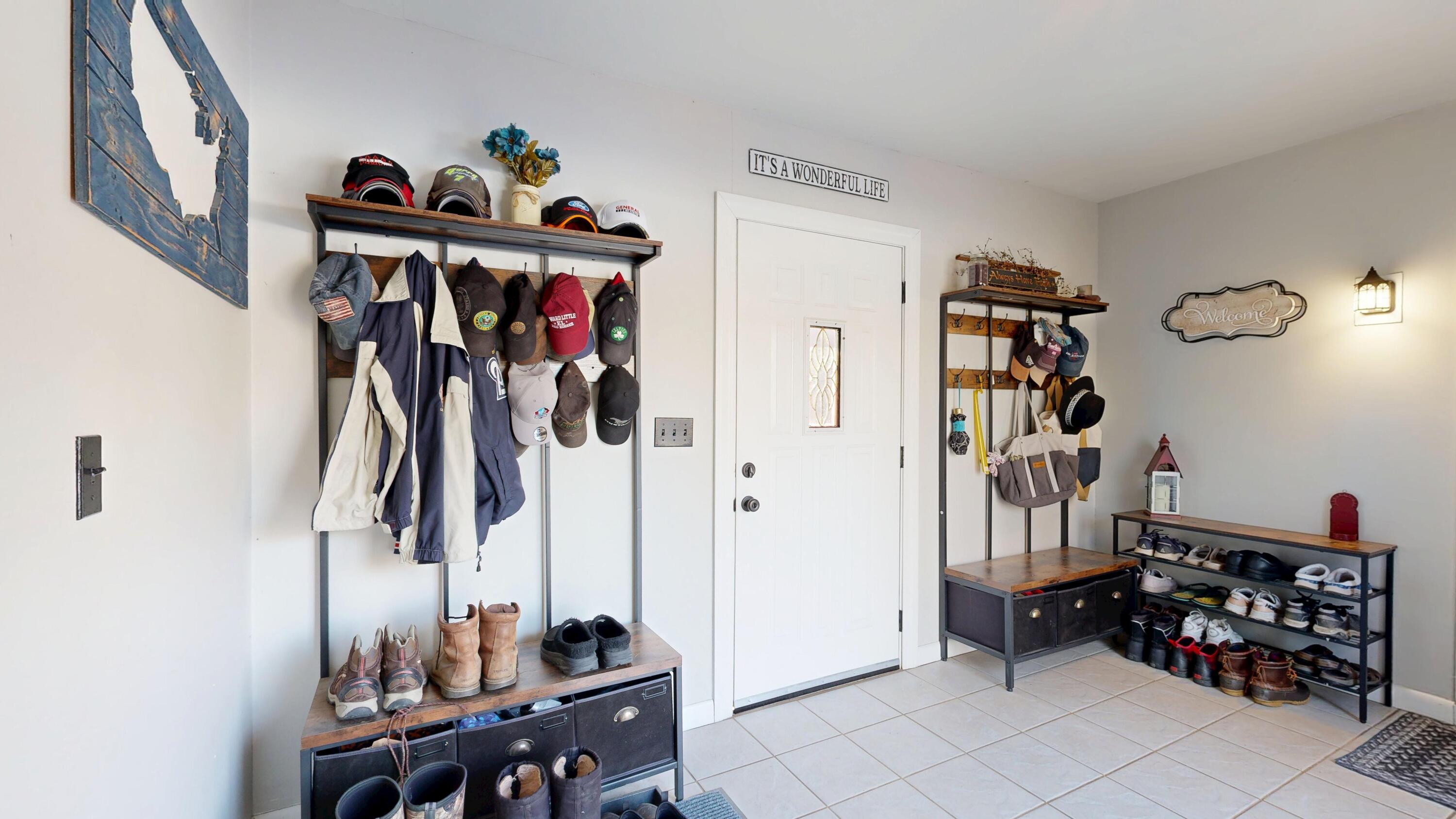 316 Pond Road Wayne, ME 04284 - Photo 29 of 147 Entrance