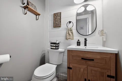 $599,900 | 216 Hampton Drive, Langhorne, PA 19047